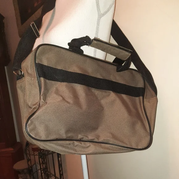 *bogo* prodigy crossbody/hand bag - Picture 3 of 6